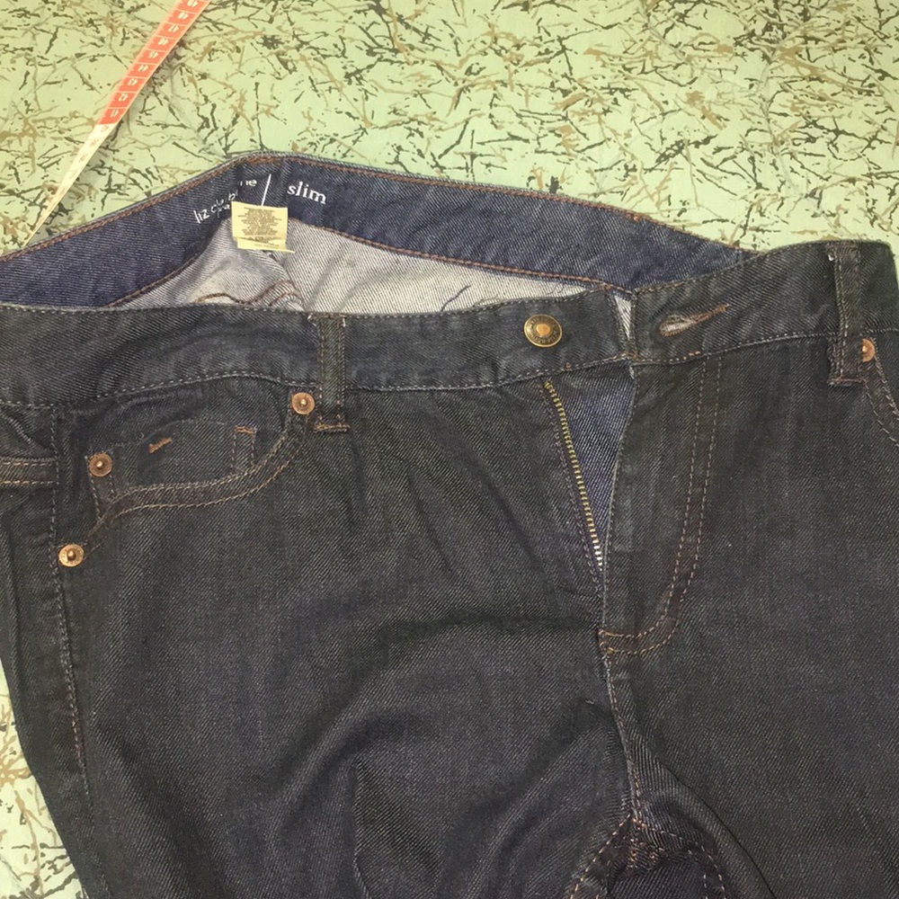 Liz Claiborne ladies jeans- slim. - Picture 3 of 8